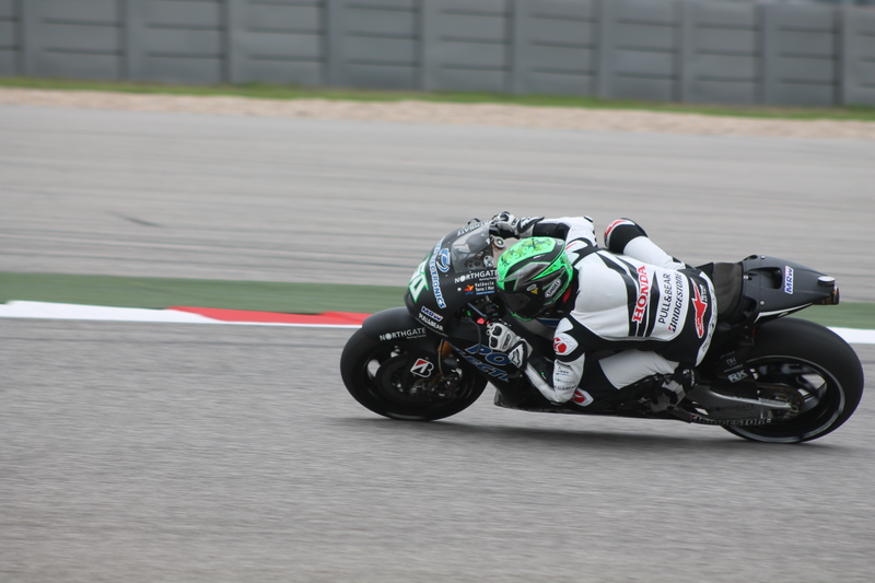 Illustration for article titled MotoGP Is An Event That Begs You To Get On A Bike